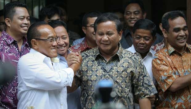 { Awas Negara Dirampok! } Mau Wapres, Prabowo Todong Aburizal Rp 3 Triliun