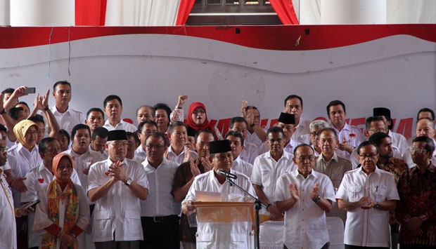 &#91;Baratayudha 2000 vs 500+1&#93; Jokowi Bawa 500 Pengacara Lawan Prabowo di MK
