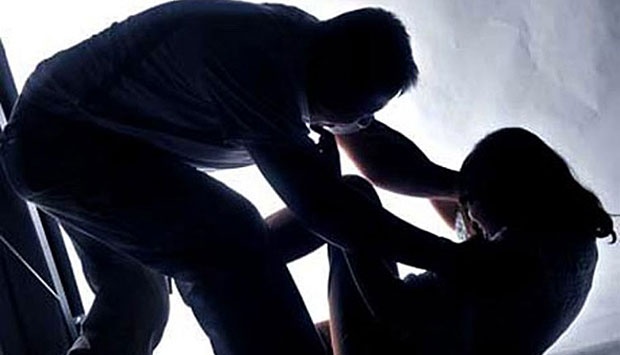 &#91;MENGGILA&#93; Preman Perkosa Anak Yatim di Bawah Pohon Kemiri