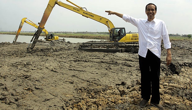 &#91;Skandal&#93; Ada Noda Lipstik di Kemeja Putih Jokowi