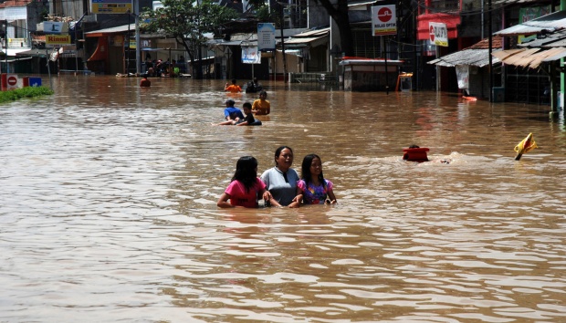 Banjir Bandung Selatan, Pengungsi Capai 12 Ribu