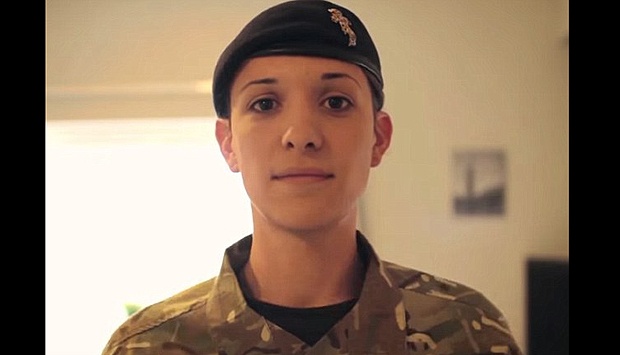 Kisah Tentara Transgender Pertama di Inggris