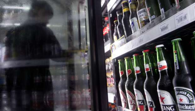 Usai Dilarang Menteri Gobel, di Mana Beli Minuman Alkohol?