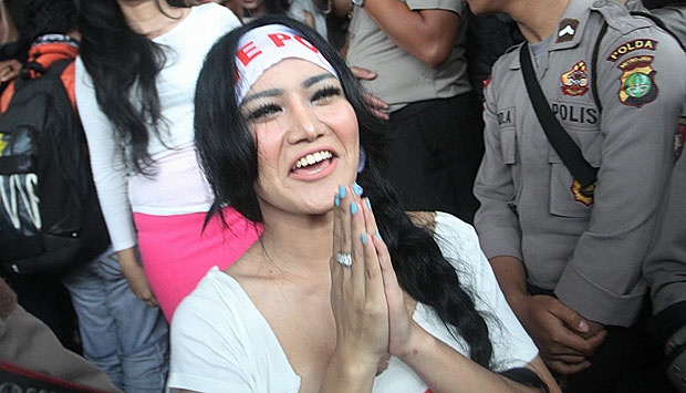 Budi Gunawan Usung 73 Perempuan Cantik buat Kalahkan KPK