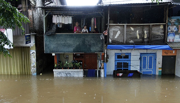 Apa Beda Banjir Jakarta 2007, 2013, 2014, dan 2015