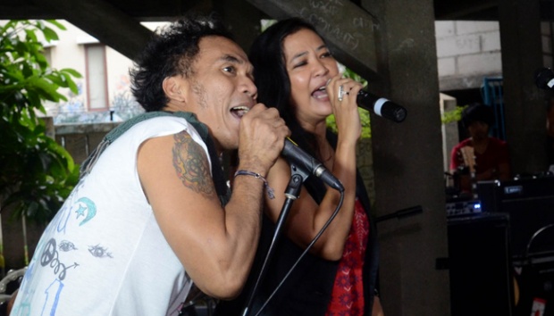Pakai Kaus 'Lulung Lulusan Pemulung', Inilah Kata Slank