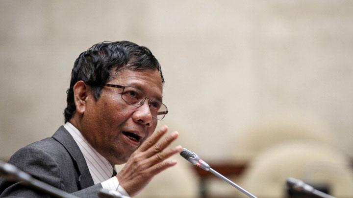 mahfud-md-birokrasi-indonesia-banyak-jual-kebijakan-ke-asing