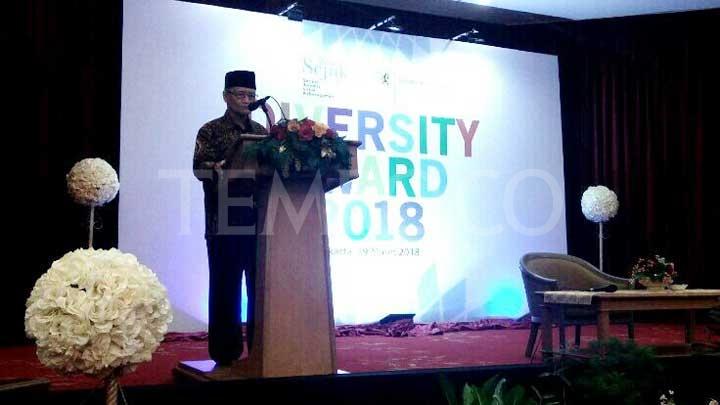 Jika 2019 Umat Terbelah Lagi, Bu Lebih Bodoh dari Unta