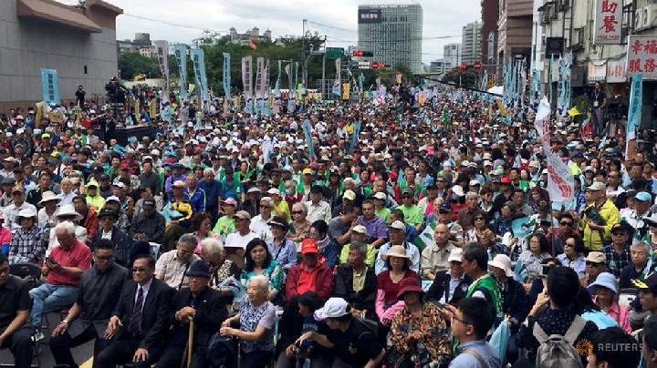 Unjuk Rasa Terbesar di Taiwan Tuntut Referendum Merdeka dari Cina