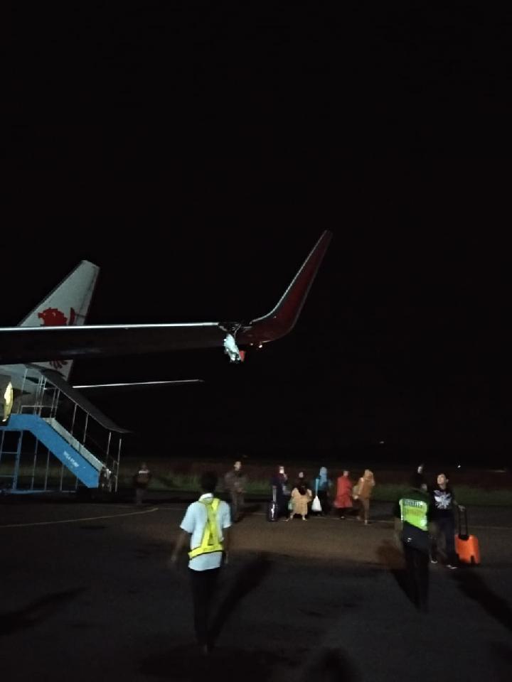 Lion Air Nabrak Tiang Listrik, Pengamat: Lagi Apes Aja ...