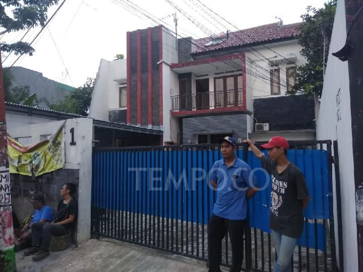 Mayat Perempuan Ditemukan di Rumah Kos Mampang Prapatan