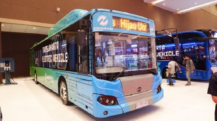 2022, Bakrie & Brothers (BNBR) Targetkan Konten Lokal Bus Listrik Capai 55%