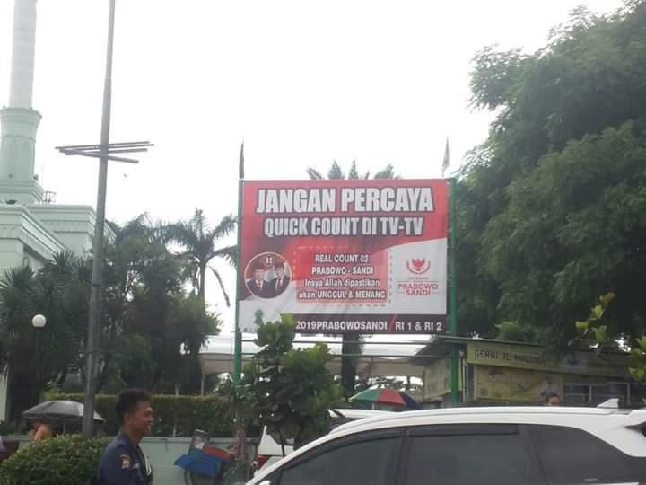 Baliho Jangan Percaya Quick Count Pilpres 2019 Ternyata Milik Aktivis 212