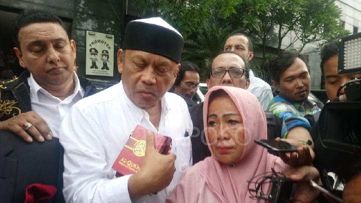 tak-jadi-mangkir-eggi-sudjana-sindir-rizieq-shihab-harus-dihadapi-tidak-dihindari