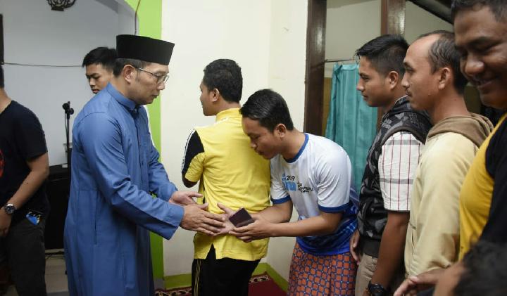 SK Upah Minimum Terbit, Buruh Batal Mendemo Ridwan Kamil
