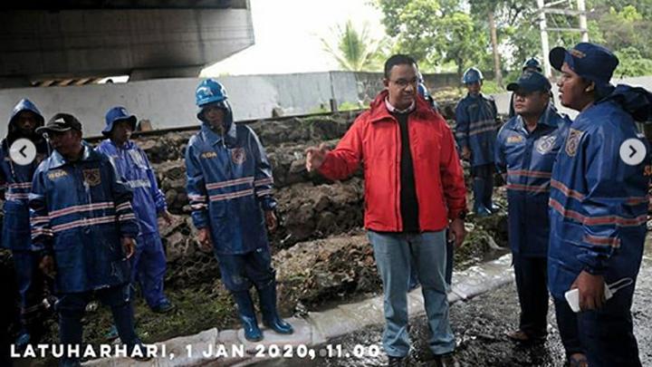 pdip-tertawakan-rencana-anies-sebarkan-peringatan-dini-pakai-toa