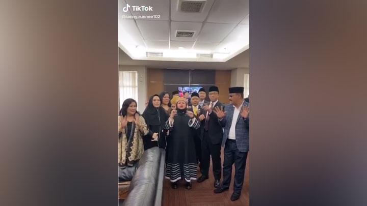 Ditanya Revitalisasi TIM, Anies Baswedan Malah Ajak Main TikTok