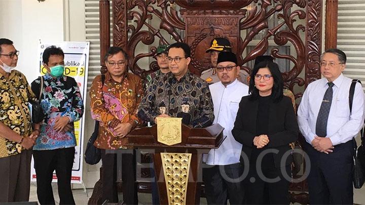 Jokowi Perluas Pembatasan Sosial, Anies: Jakarta Sudah 2 Pekan