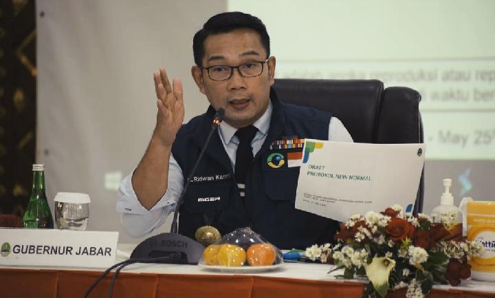 Ridwan Kamil Gratiskan Iuran SMA/SMK di Jawa Barat