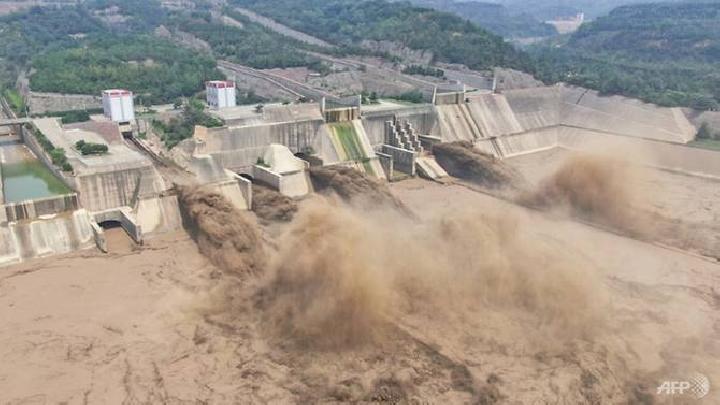 Militer Khawatir Makin Banyak Bendungan Hancur Akibat Banjir Cina 