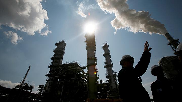 Wacana RI Impor Minyak Mentah dari Rusia, Energy Watch: Berani Lawan Amerika?