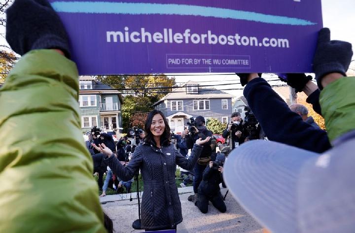 michelle-wu-wanita-keturunan-taiwan-pertama-di-kursi-wali-kota-boston