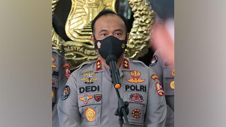 Jokowi Jengkel Seragam Polisi dan TNI Masih Impor, Ini Kata Mabes Polri