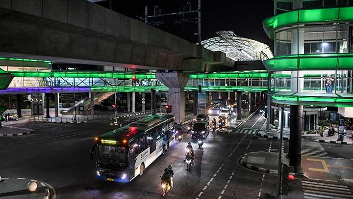Transjakarta Akan Komersialkan Halte Bus, Menjual Penamaannya ke Perusahaan