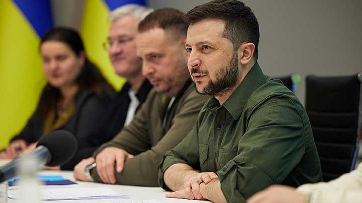 zelensky-minta-as-akui-rusia-sebagai-negara-teroris
