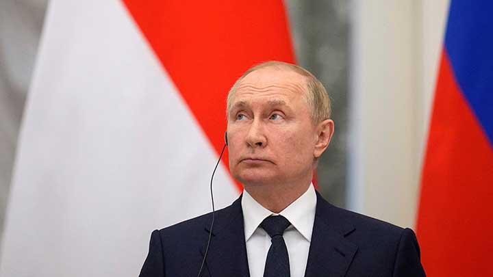 Putin: Dolar AS, Euro dan Pound Sterling Kini Tak Laku, Beralih ke Yuan 