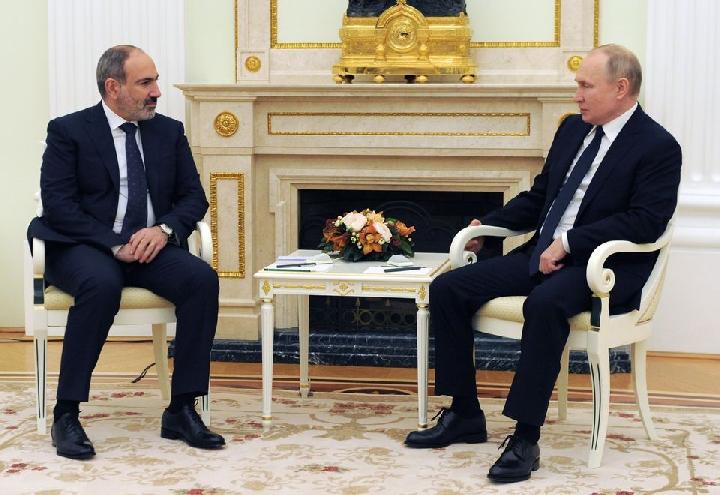 sengketa-perbatasan-armenia-telepon-putin-azerbaijan-lebih-dekat-ke-nato
