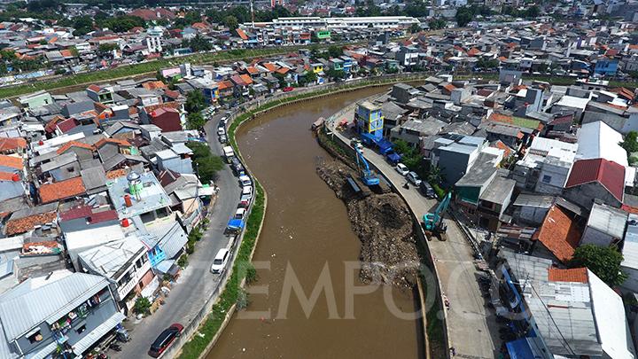 Heru Budi Hidupkan Lagi Normalisasi Kali Ala Ahok yang Ditolak Anies