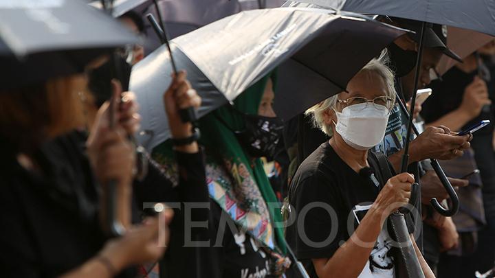 16 Tahun Aksi Kamisan: Bongkar Senandung Kebohongan Jokowi