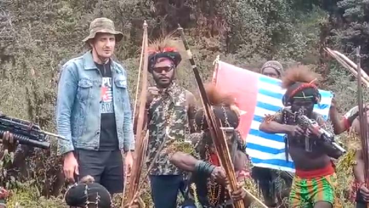 Pertanyakan BIN Usai Eskalasi Papua Meningkat Pasca Ditangkapnya Lukas Enembe