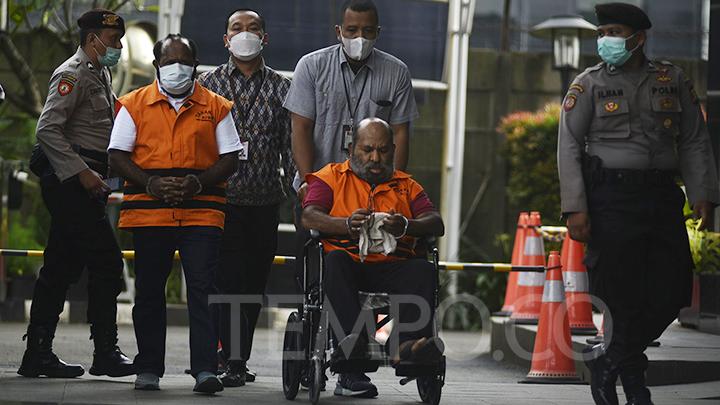 KPK Perpanjang Masa Tahanan Lukas Enembe dan Ricky Ham Pagawak