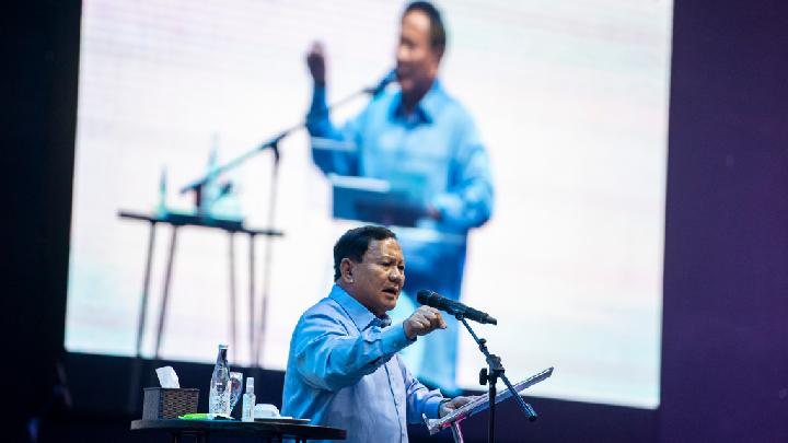 Prabowo Janji Stop Impor BBM, Ekonom: Sulit Diwujudkan