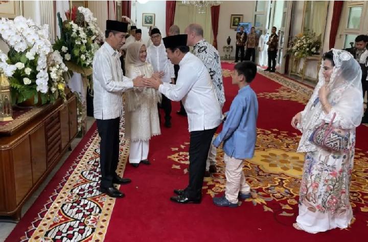 Istana Sebut Kericuhan saat Open House Jokowi akan jadi Bahan Evaluasi