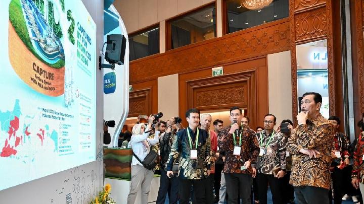 Dukung Penggunaan AI untuk Penertiban BBM Subsidi, Luhut: Hemat Anggaran Rp 50 T