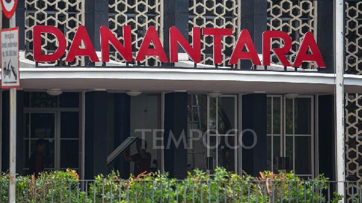 Pengamat Pertanyakan Status Mantan Presiden Jadi Pengawas Danantara