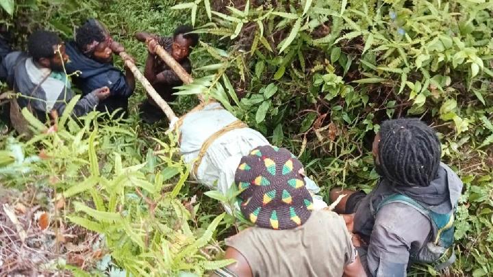 tni-gunakan-drone-melawan-organisasi-papua-merdeka