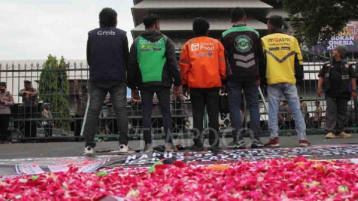 Peraturan Menteri untuk Status Ojek Online sebagai UMKM