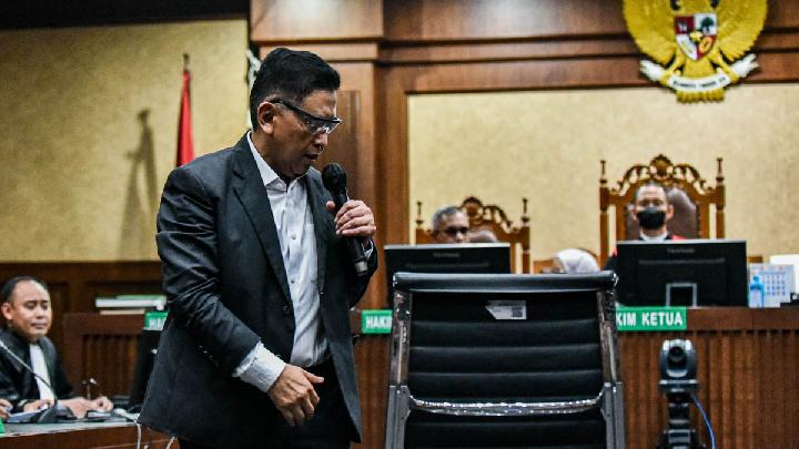 Eks Penyidik KPK Menilai Prabowo Lindungi Koruptor dengan Memberi Amnesti untuk Hasto