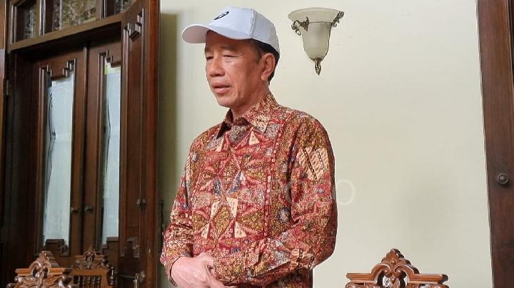 Jokowi soal Suksesi Keraton Surakarta: Itu Urusan Internal