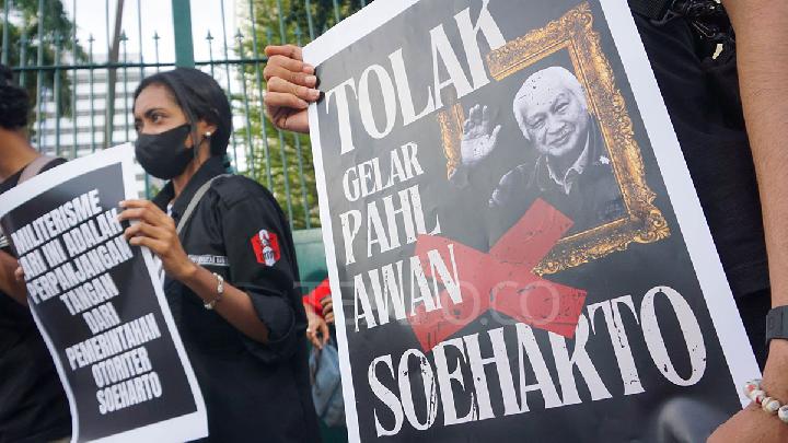 BEM se-UI Desak Pemerintah Cabut Gelar Pahlawan Soeharto