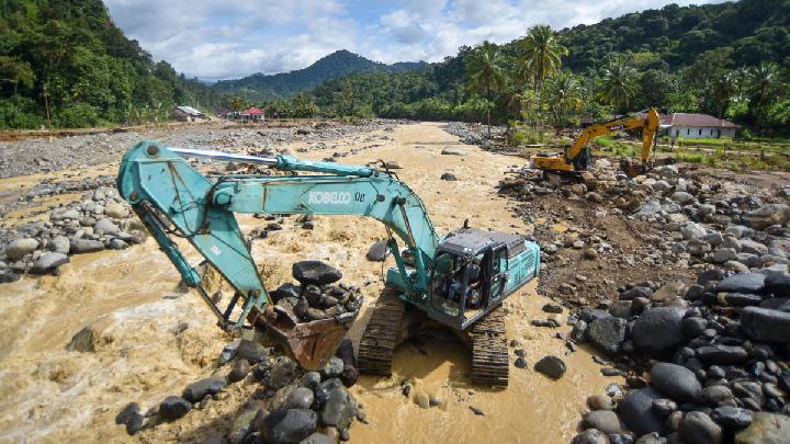kemlu-jelaskan-alasan-pemerintah-tolak-bantuan-lnternasional