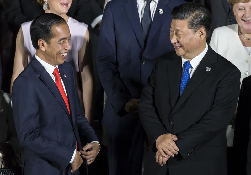 indonesias-widodo-to-meet-xi-on-rare-china-trip-before-g20