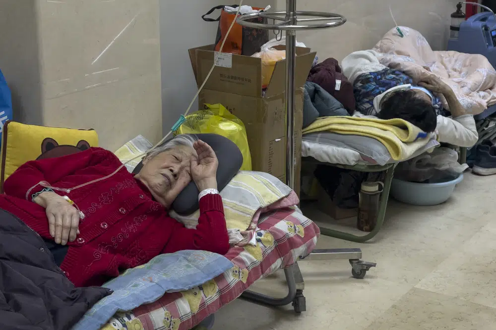 Beds run out at Beijing hospital as COVID-19 spreads