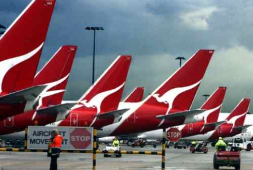 Susul Garuda, Qantas Airways PHK 6000 Karyawannya