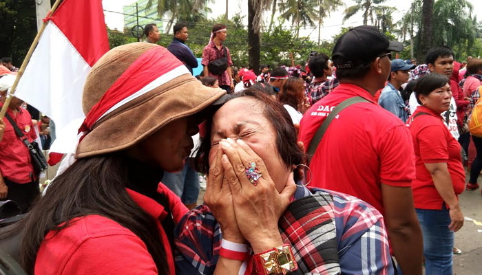 emak-emak-merdeka-dari-bengkulu-demo-di-balai-kota-dki-saya-bela-anies