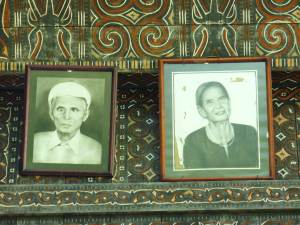 >> Pesona Kuburan Purbakala Ke'te' Kesu' Khas TORAJA <<